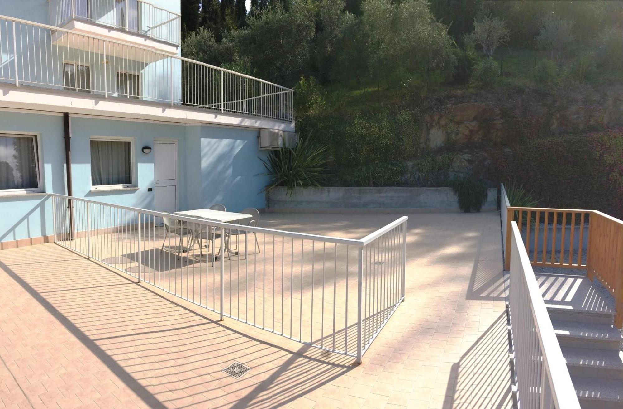 Residence Marina Riva del Garda Szoba fotó
