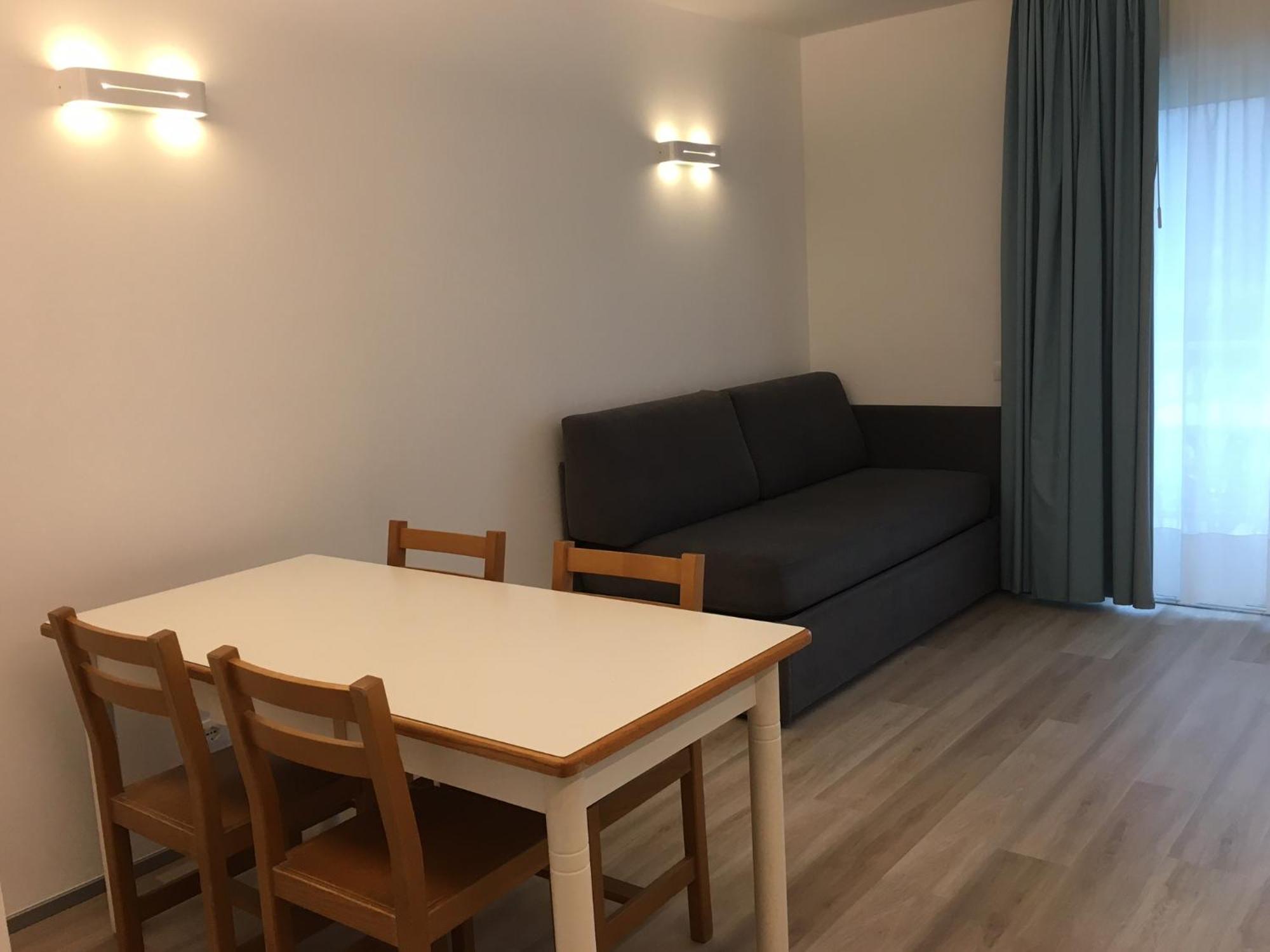 Residence Marina Riva del Garda Szoba fotó