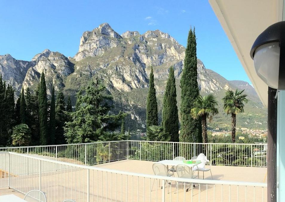 Residence Marina Riva del Garda Szoba fotó
