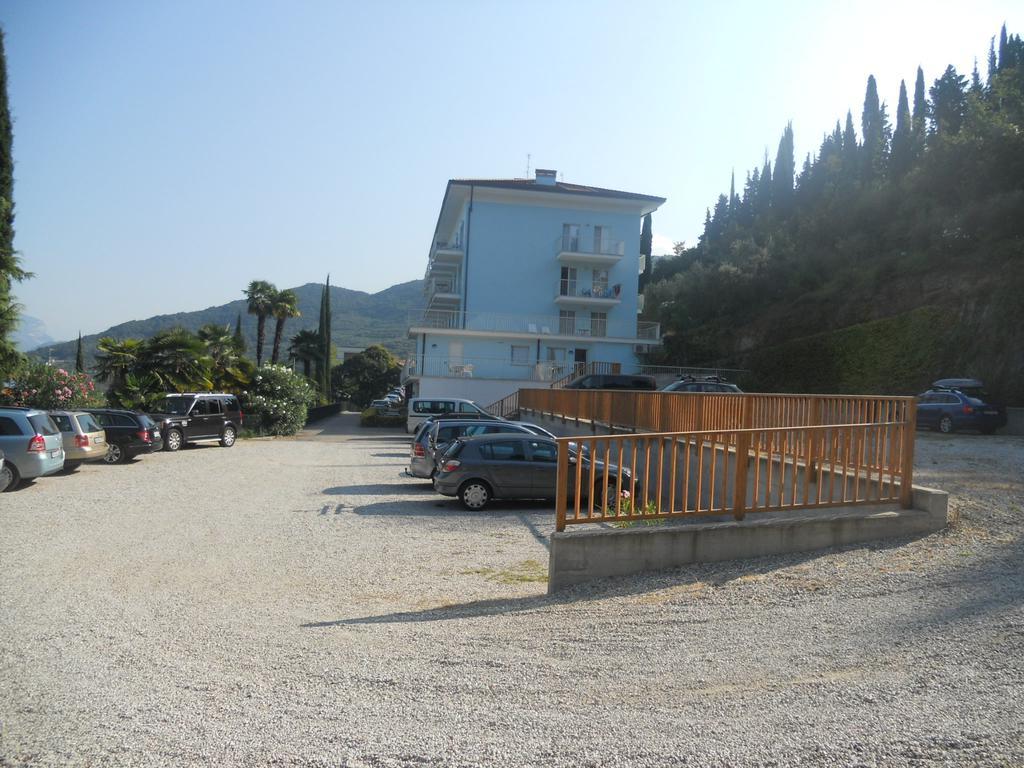 Residence Marina Riva del Garda Kültér fotó