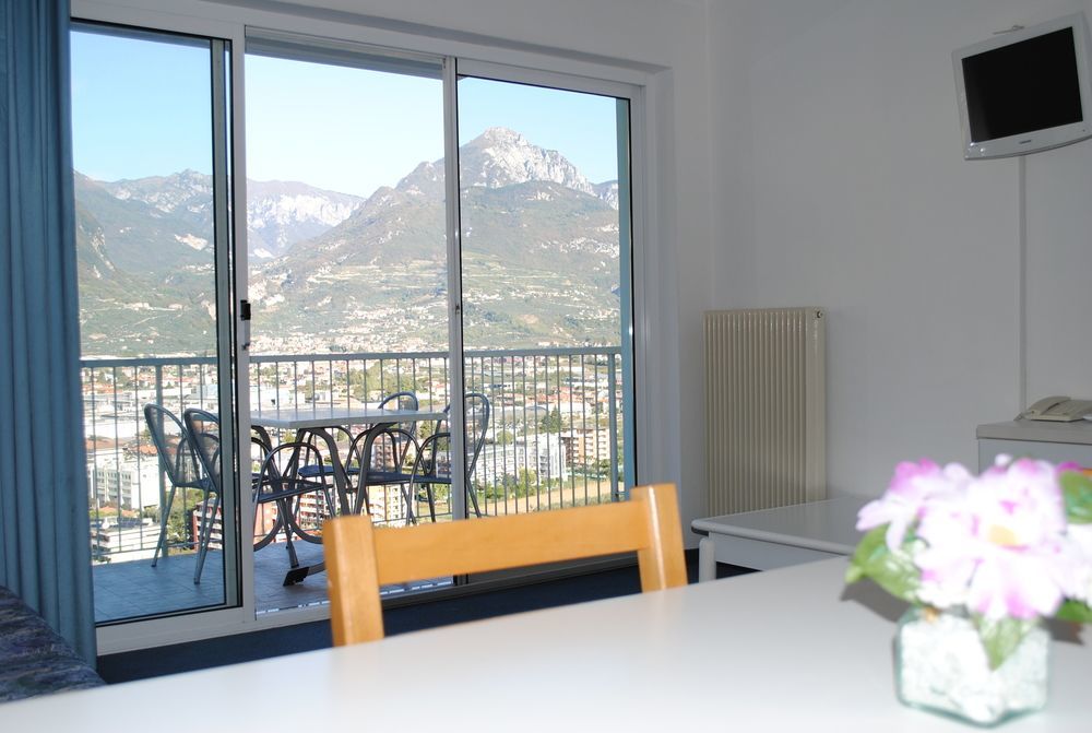 Residence Marina Riva del Garda Kültér fotó