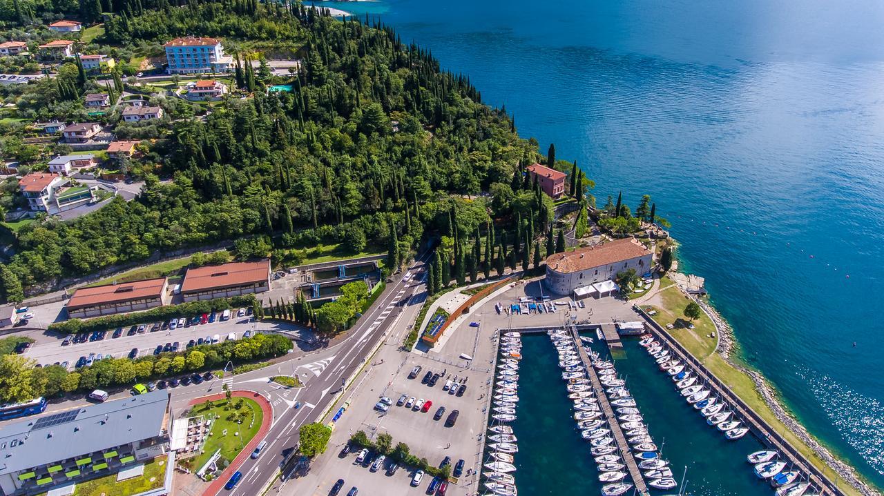 Residence Marina Riva del Garda Kültér fotó