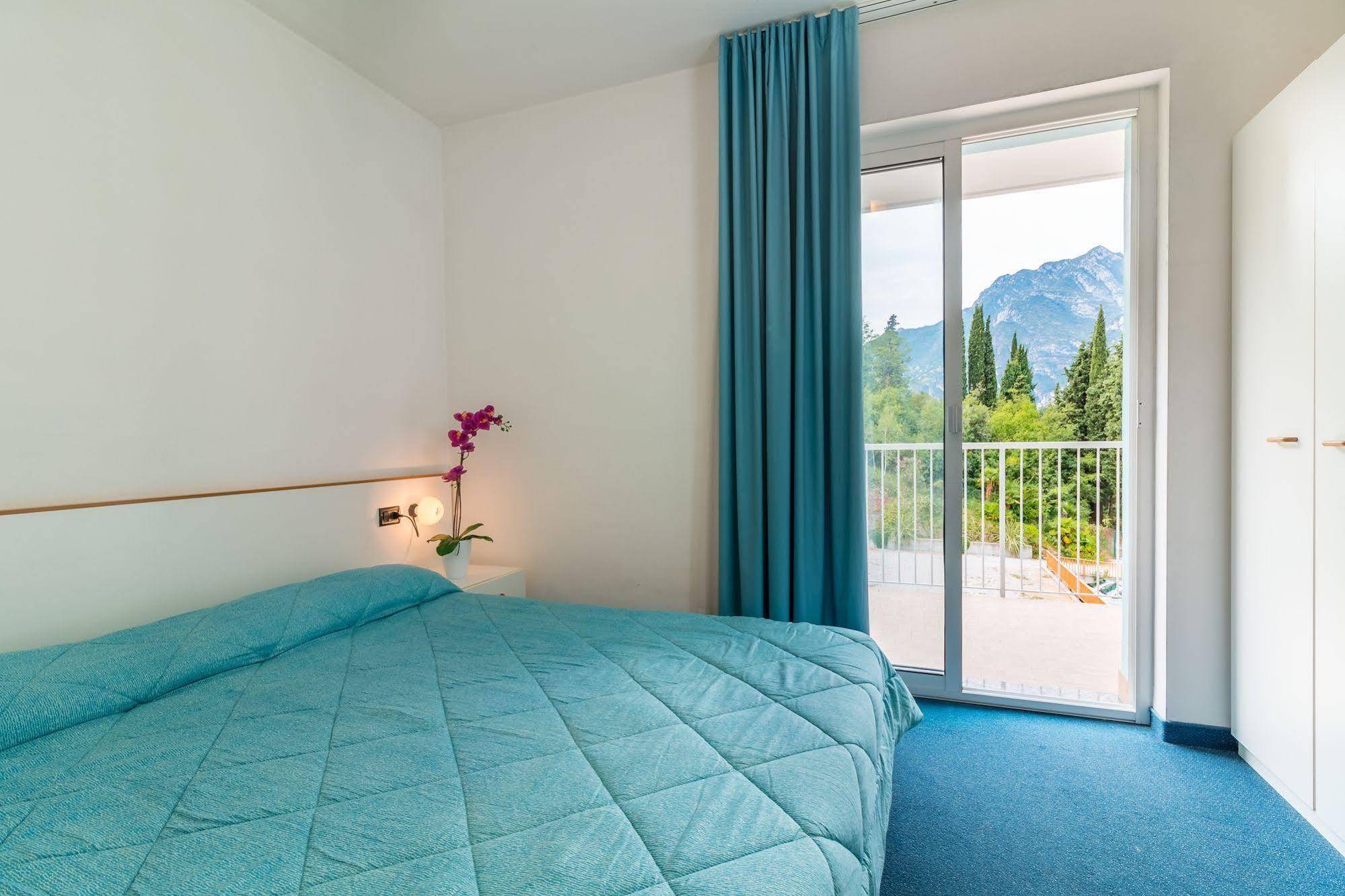 Residence Marina Riva del Garda Kültér fotó